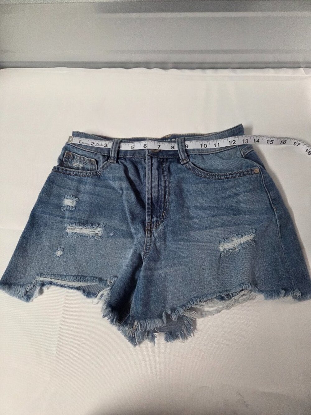 Rewash Super High Rise Vintage Reunion Cut-off Distressed Denim Shorts Size 3/26